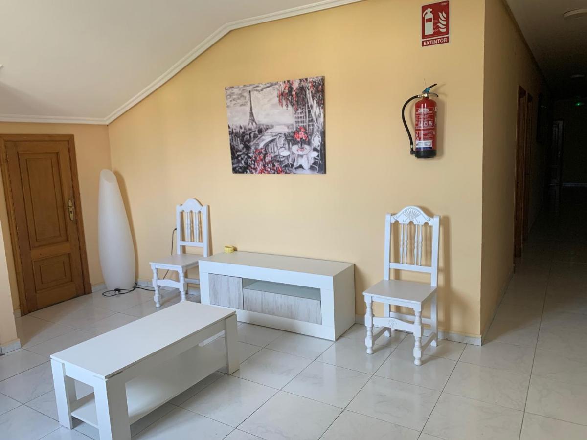 Hostal Sequeiros San Ciprián de Viñas Exterior foto