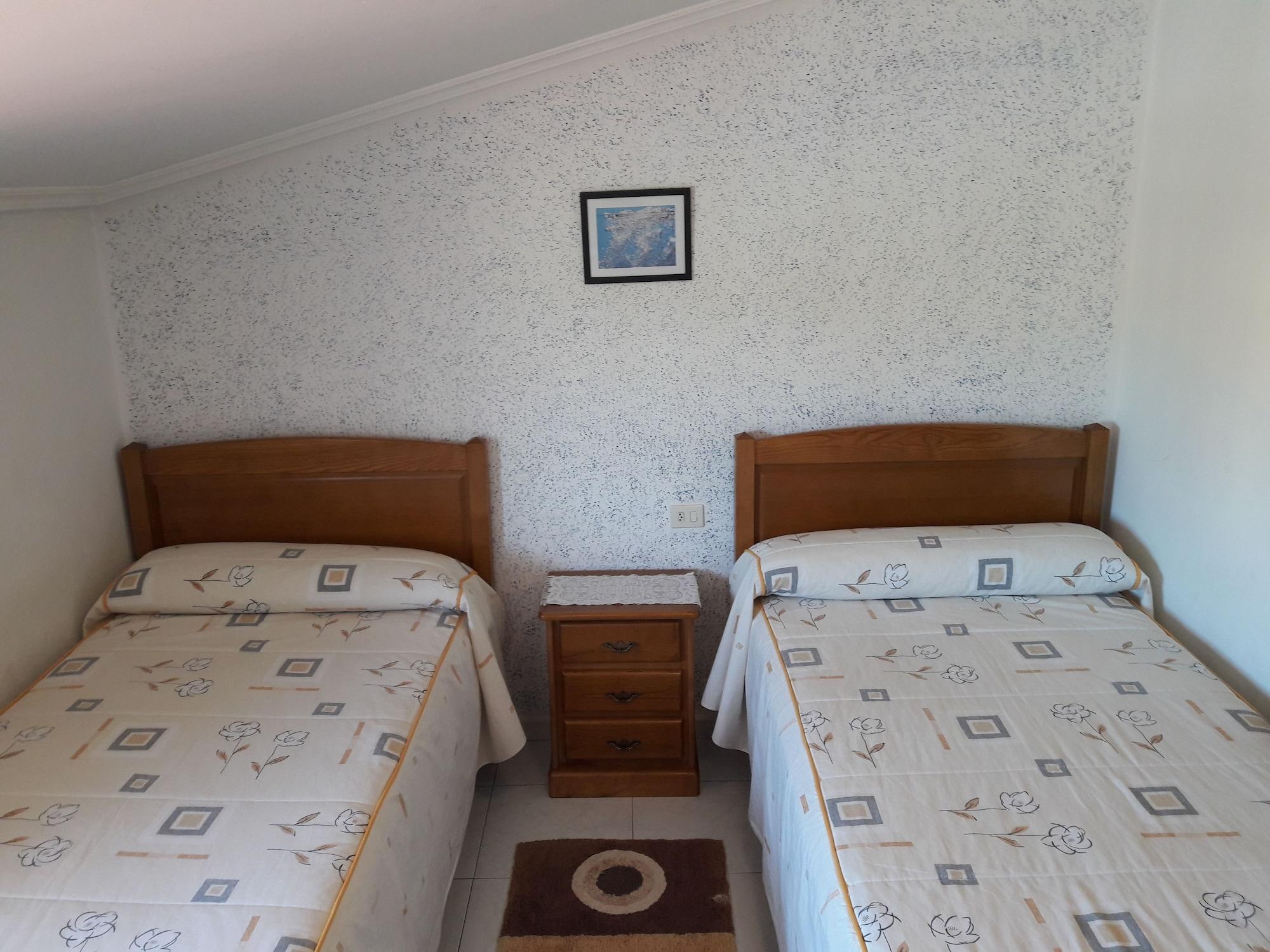 Hostal Sequeiros San Ciprián de Viñas Exterior foto