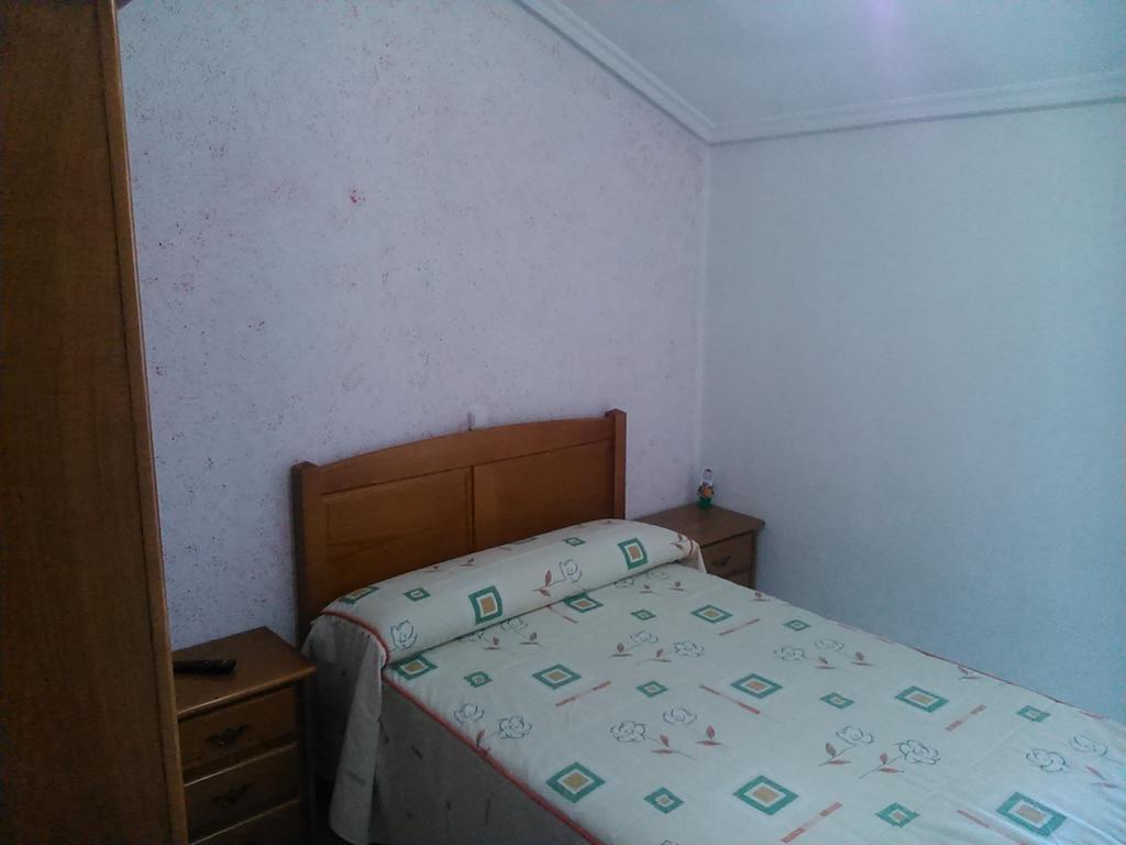 Hostal Sequeiros San Ciprián de Viñas Exterior foto