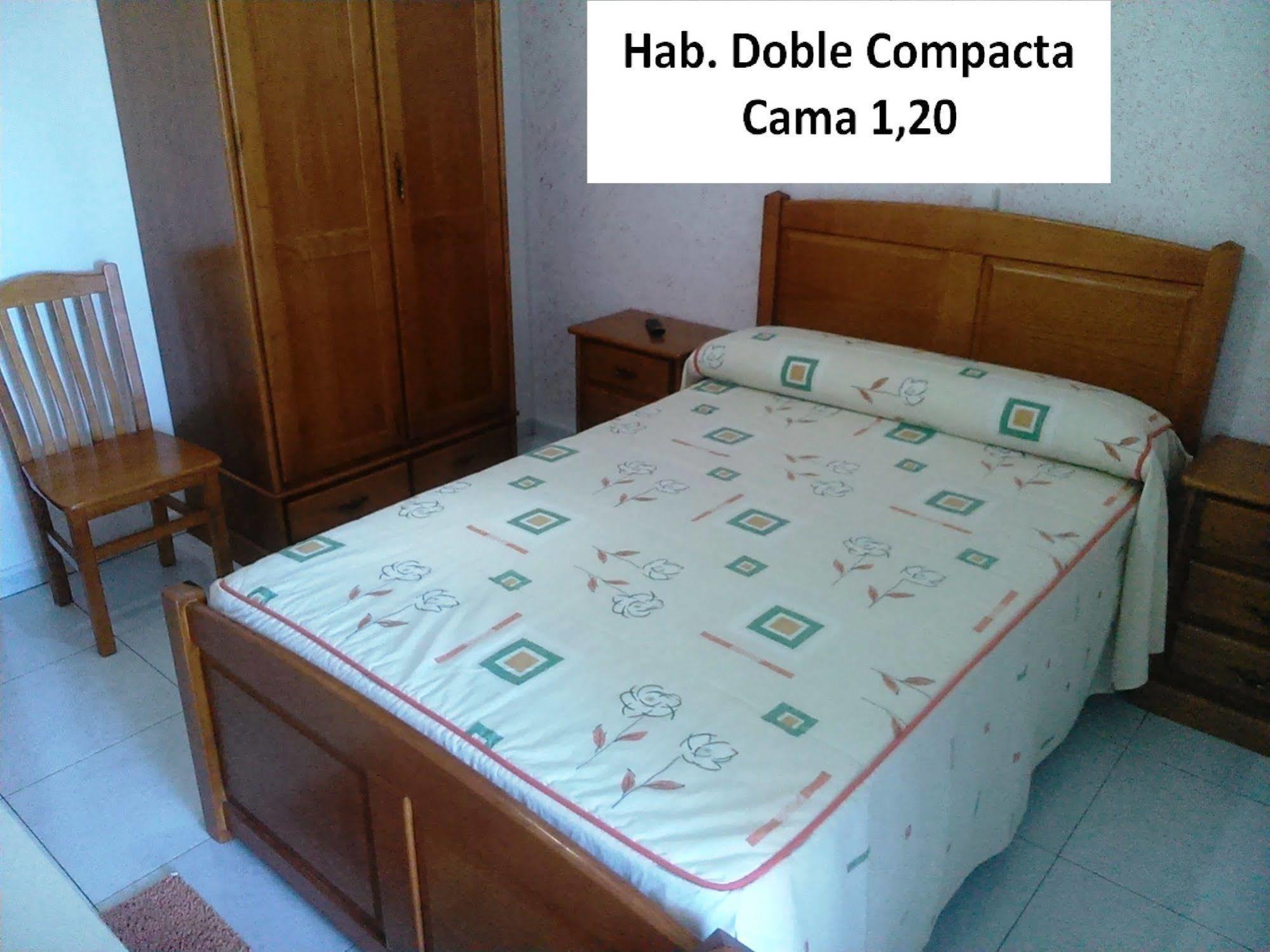 Hostal Sequeiros San Ciprián de Viñas Exterior foto